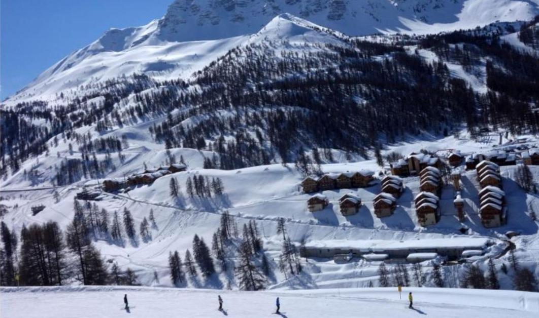 Apartament Appt Le Hameau Des Rennes 4 Etoiles Pieds Des Pistes Piscine Interieure Exterieure Vars  Zewnętrze zdjęcie