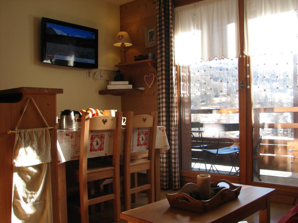 Apartament Appt Le Hameau Des Rennes 4 Etoiles Pieds Des Pistes Piscine Interieure Exterieure Vars  Zewnętrze zdjęcie